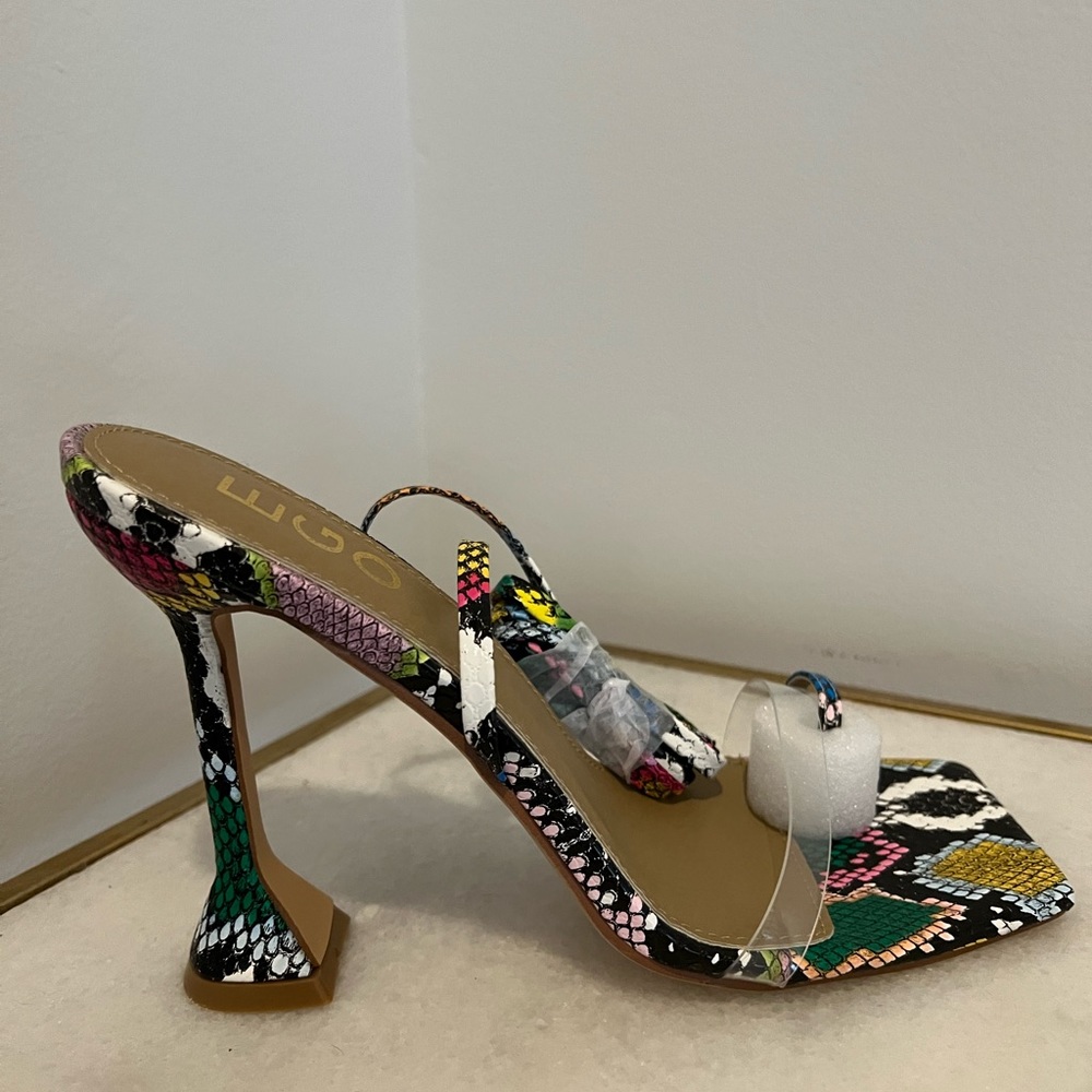 Multi Colored Snake Pump